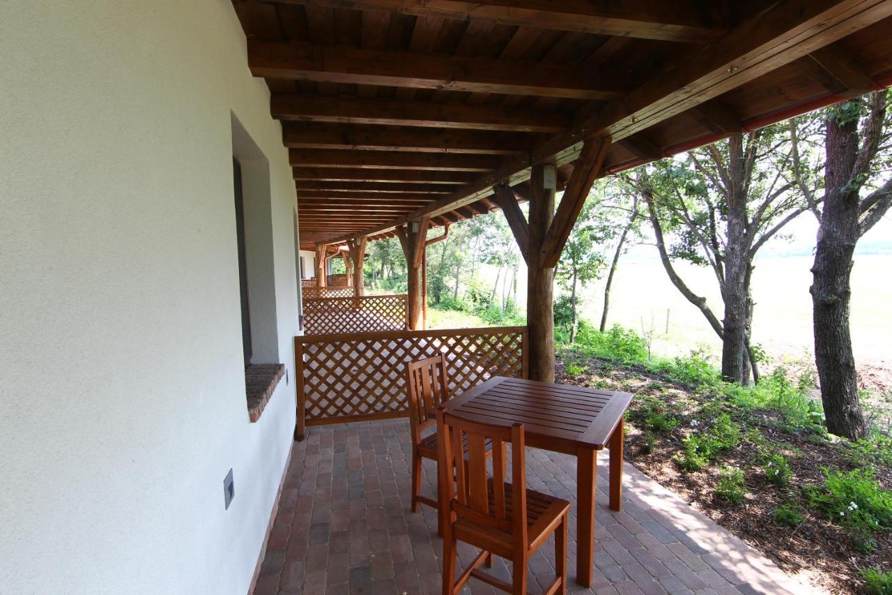 Bibic Nature Lodge Balmazújváros Dış mekan fotoğraf